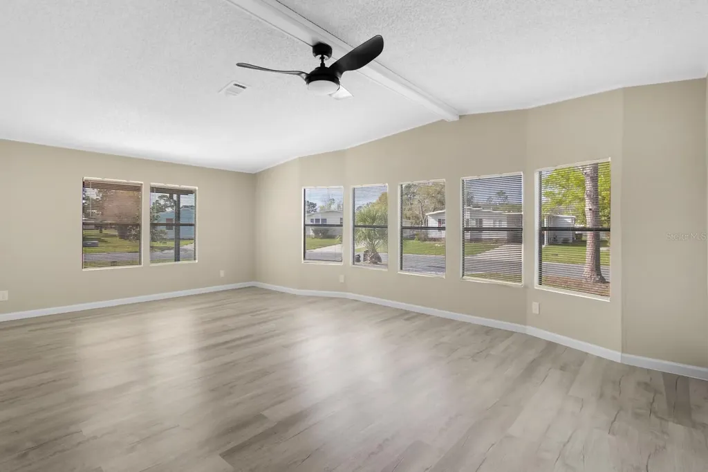 217 Ellsworth Drive Kissimmee FL 34758