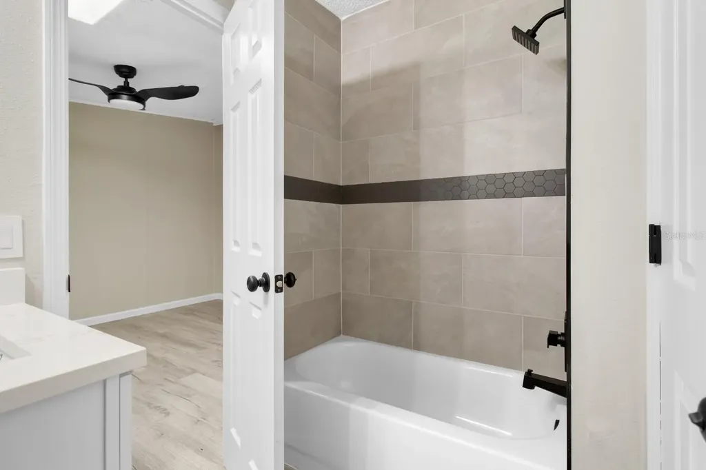 217 Ellsworth Drive Kissimmee FL 34758