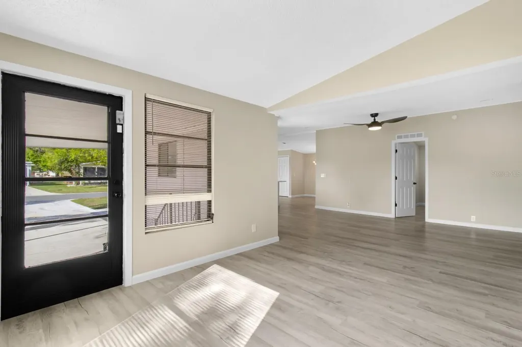 217 Ellsworth Drive Kissimmee FL 34758