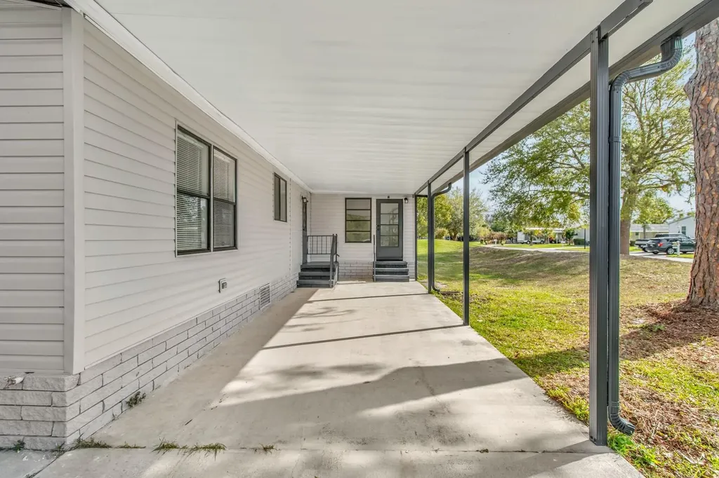 217 Ellsworth Drive Kissimmee FL 34758