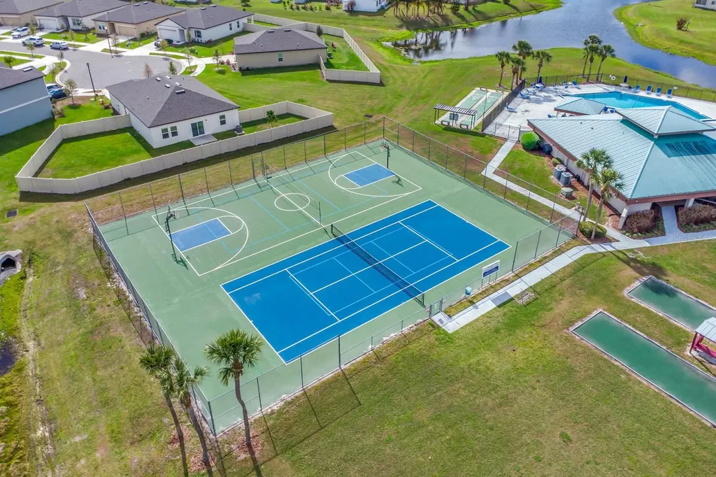 217 Ellsworth Drive Kissimmee FL 34758