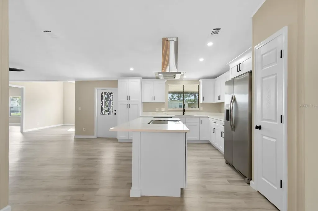 217 Ellsworth Drive Kissimmee FL 34758