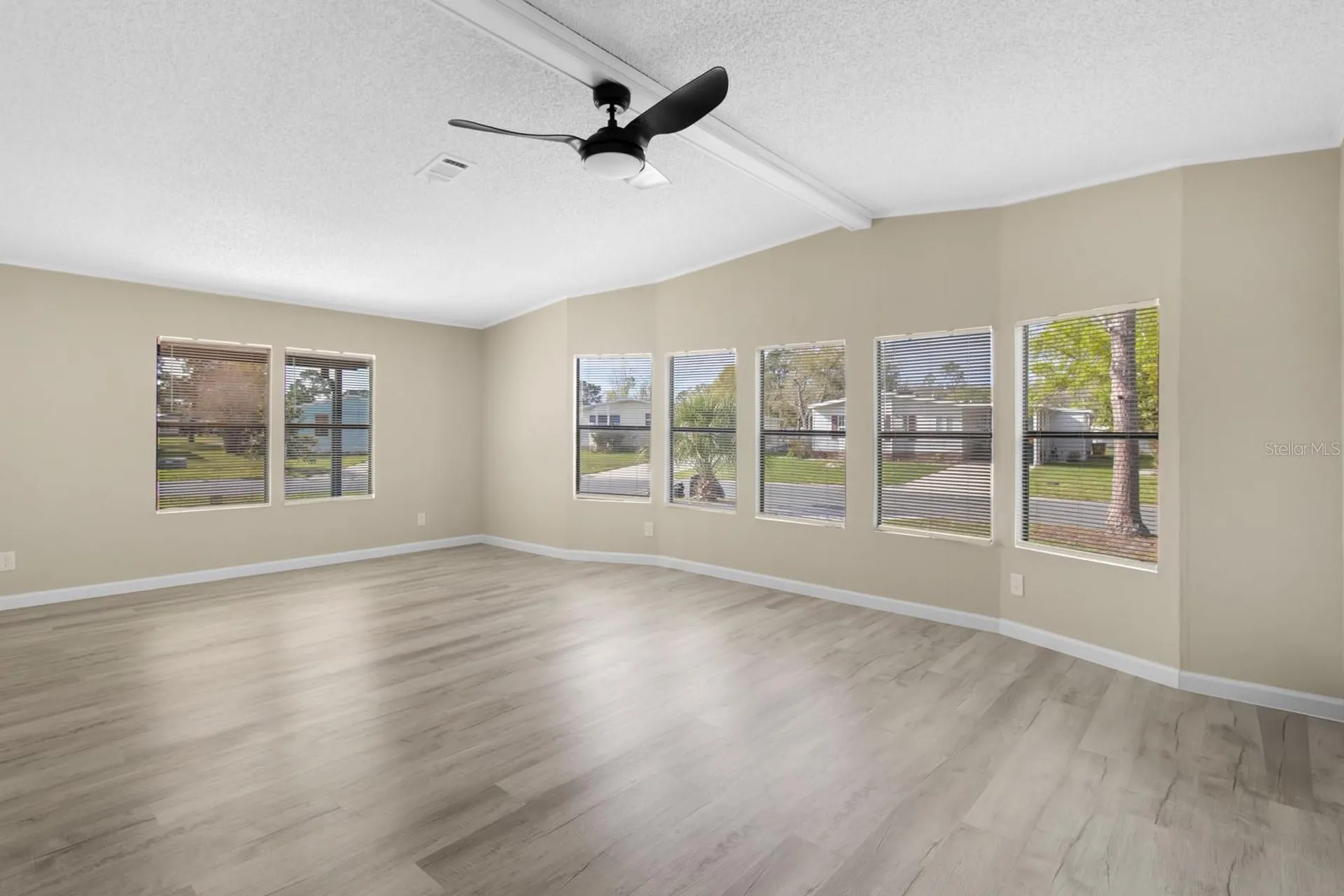 217 Ellsworth Drive Kissimmee FL 34758