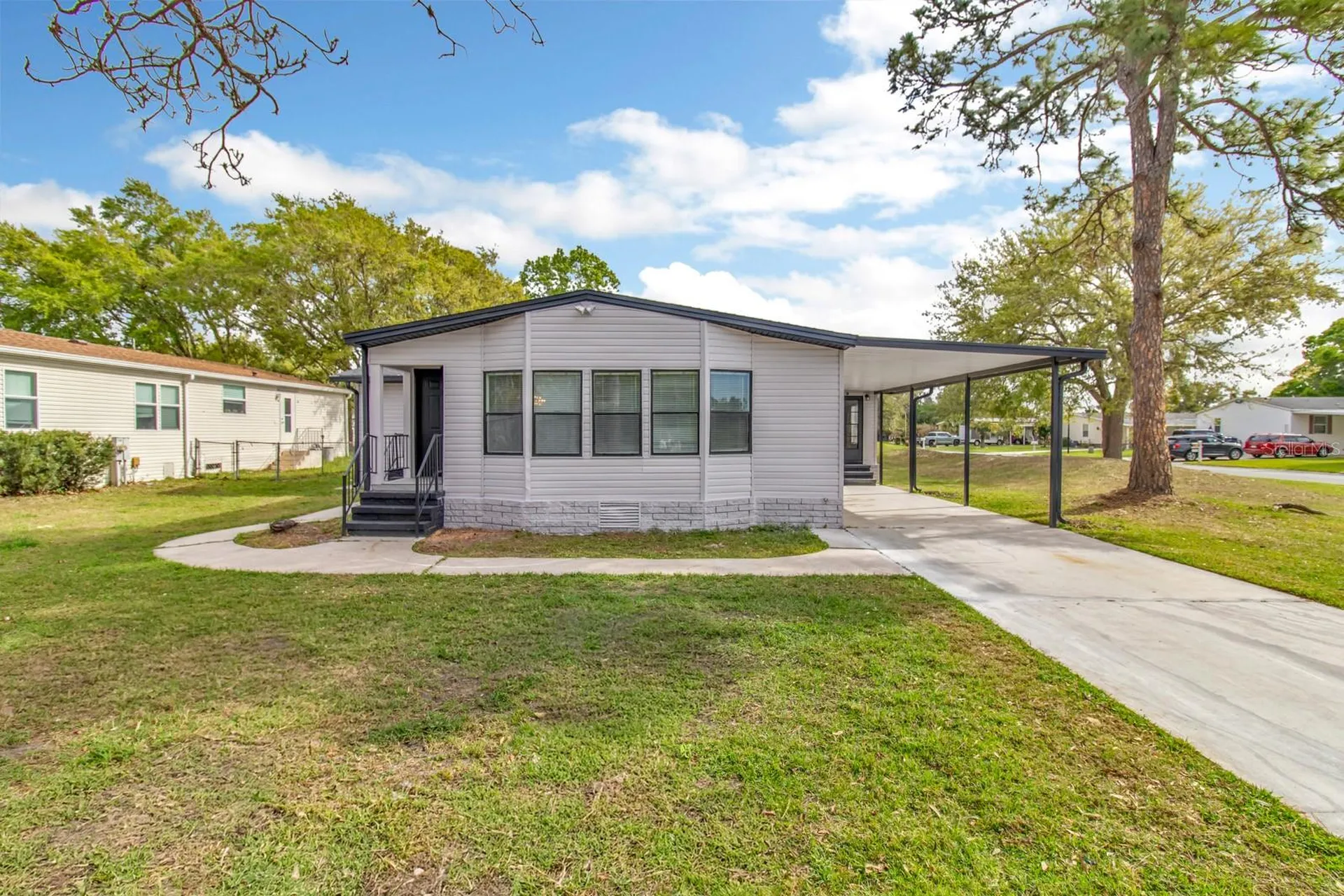 217 Ellsworth Drive Kissimmee FL 34758