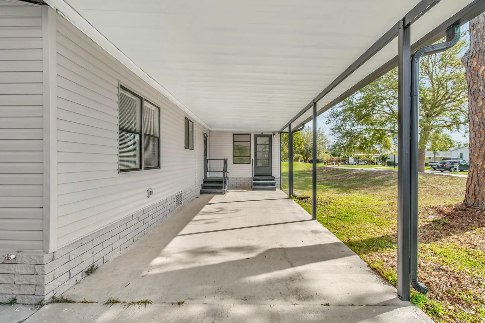 217 Ellsworth Drive Kissimmee FL 34758