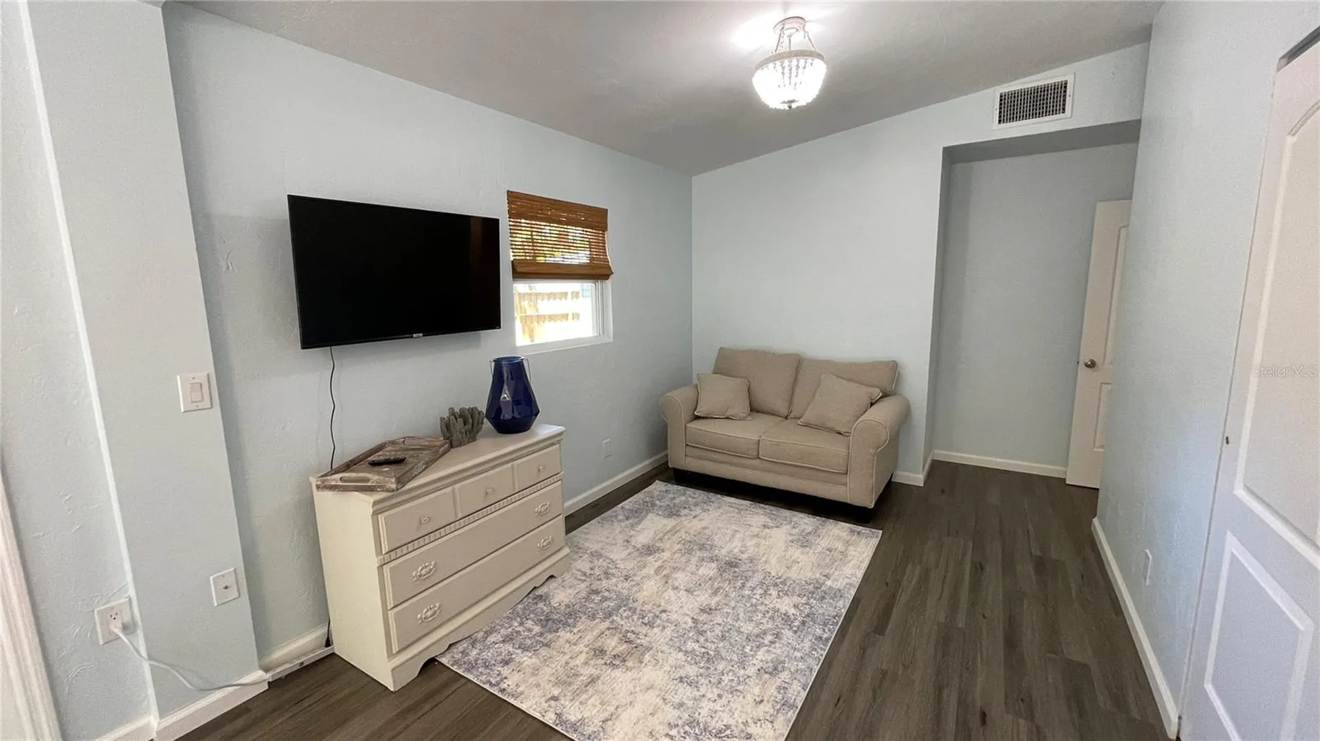 2504 S Milmar Drive Sarasota FL 34237