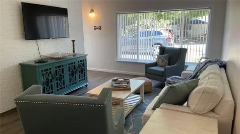 2504 S Milmar Drive Sarasota FL 34237
