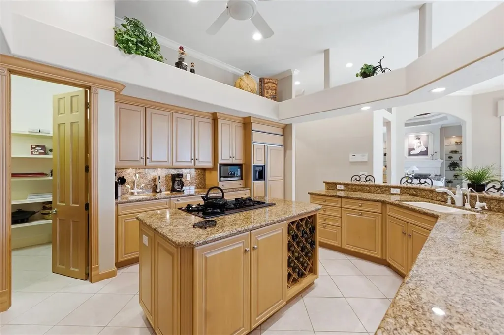 8112 Collingwood Court University Park FL 34201