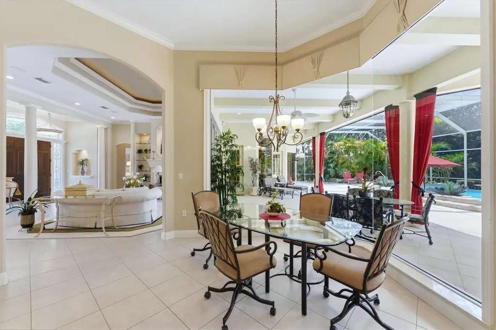 8112 Collingwood Court University Park FL 34201