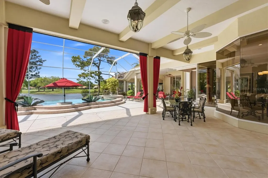 8112 Collingwood Court University Park FL 34201