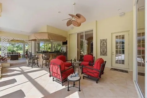 8112 Collingwood Court University Park FL 34201