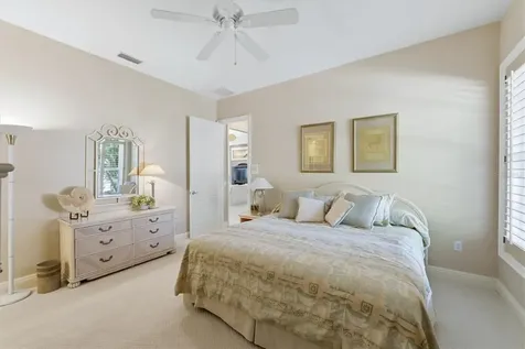 8112 Collingwood Court University Park FL 34201