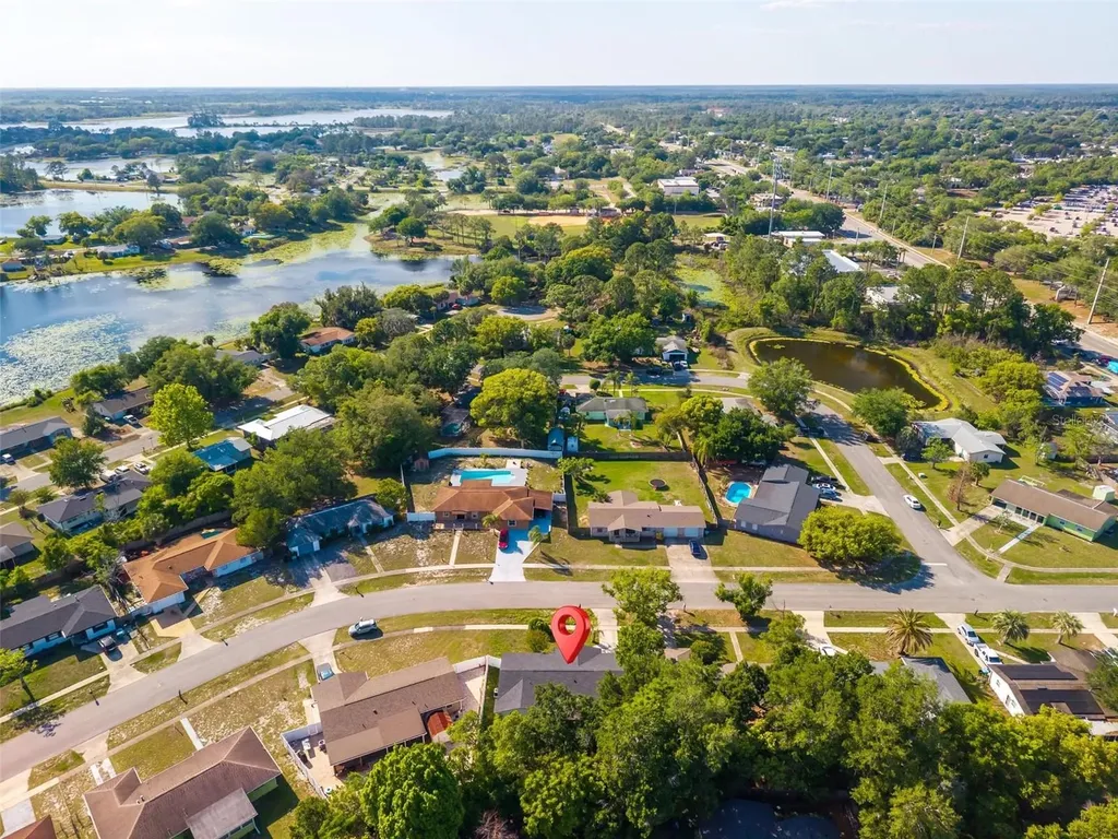 2039 Jefferson Avenue Deltona FL 32738