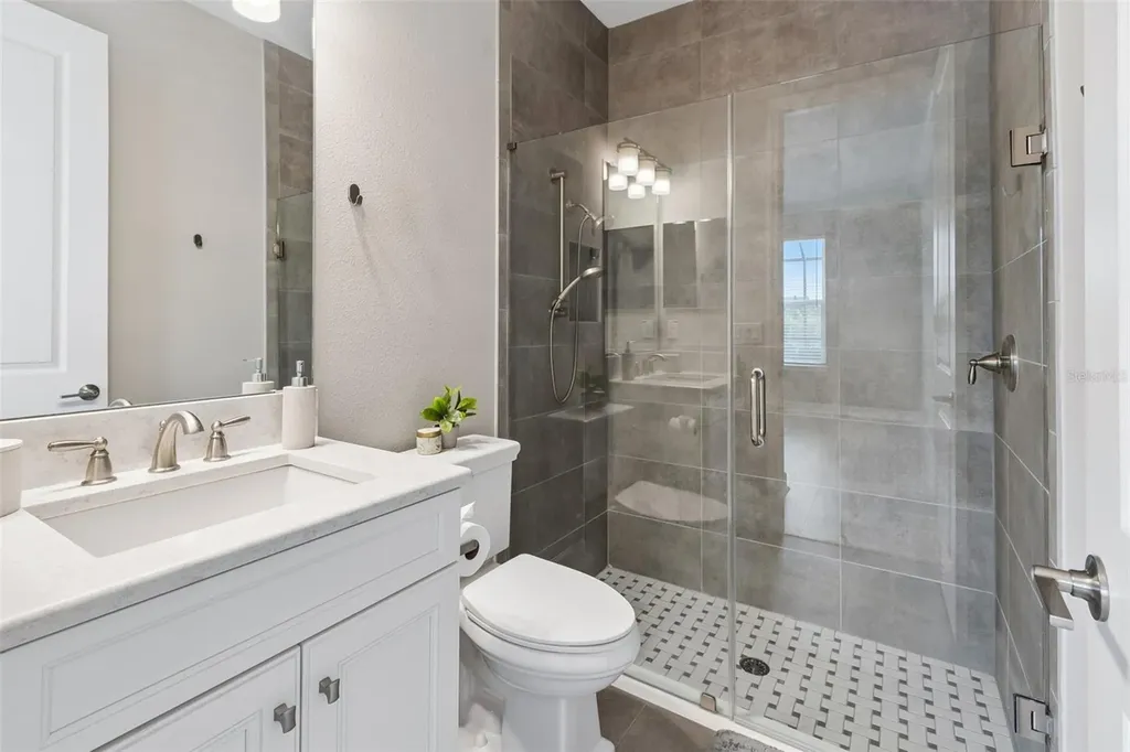 2354 High Tides Way Wesley Chapel FL 33543