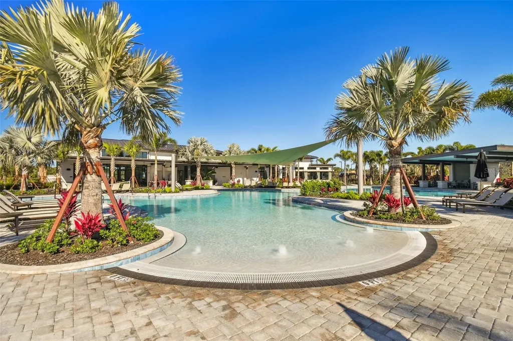 2354 High Tides Way Wesley Chapel FL 33543