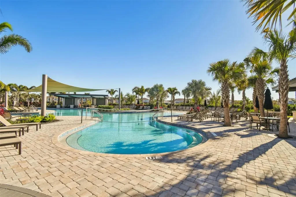 2354 High Tides Way Wesley Chapel FL 33543
