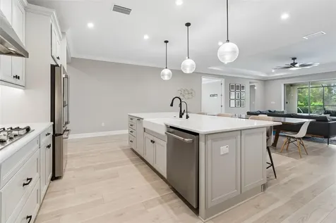 2354 High Tides Way Wesley Chapel FL 33543