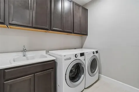 2354 High Tides Way Wesley Chapel FL 33543