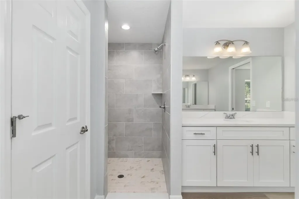 6100 SW 206 Avenue Dunnellon FL 34431