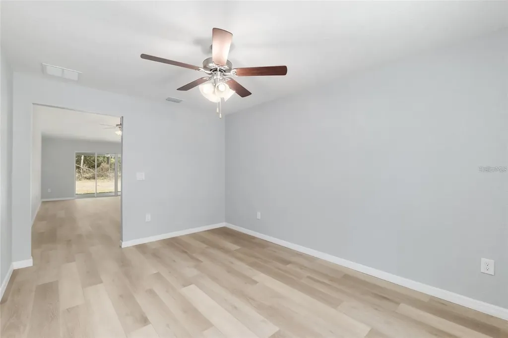 6100 SW 206 Avenue Dunnellon FL 34431