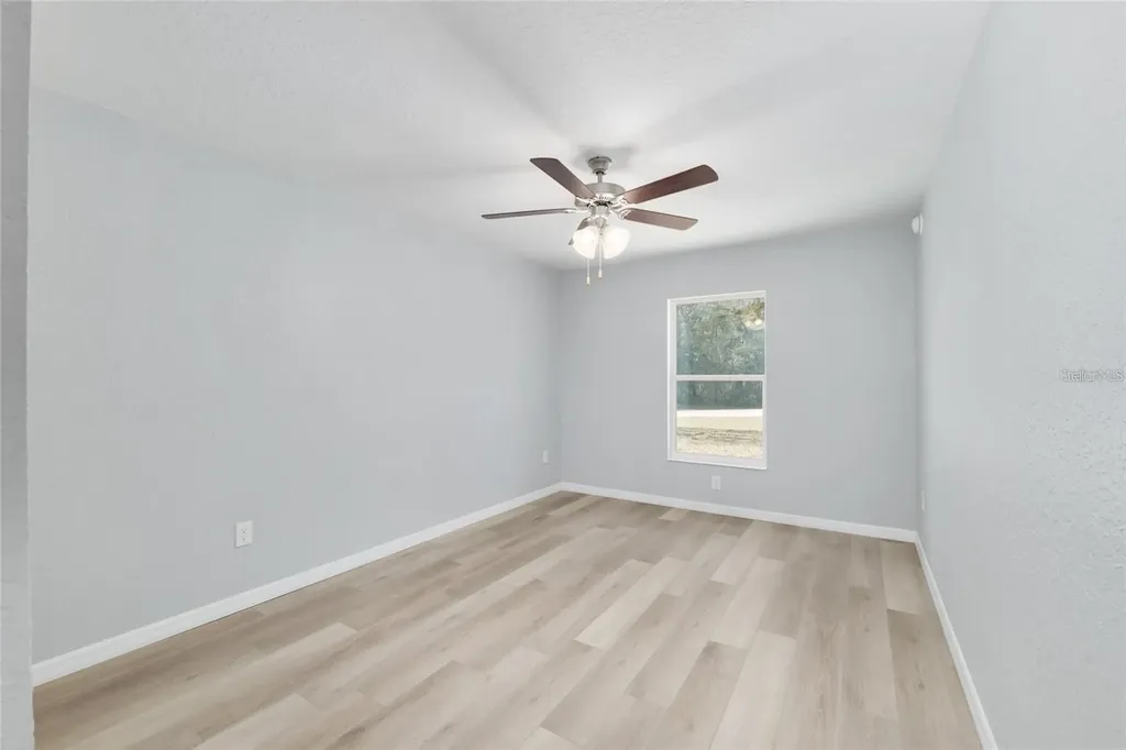 6100 SW 206 Avenue Dunnellon FL 34431