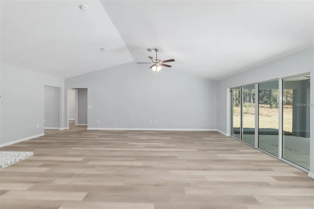 6100 SW 206 Avenue Dunnellon FL 34431