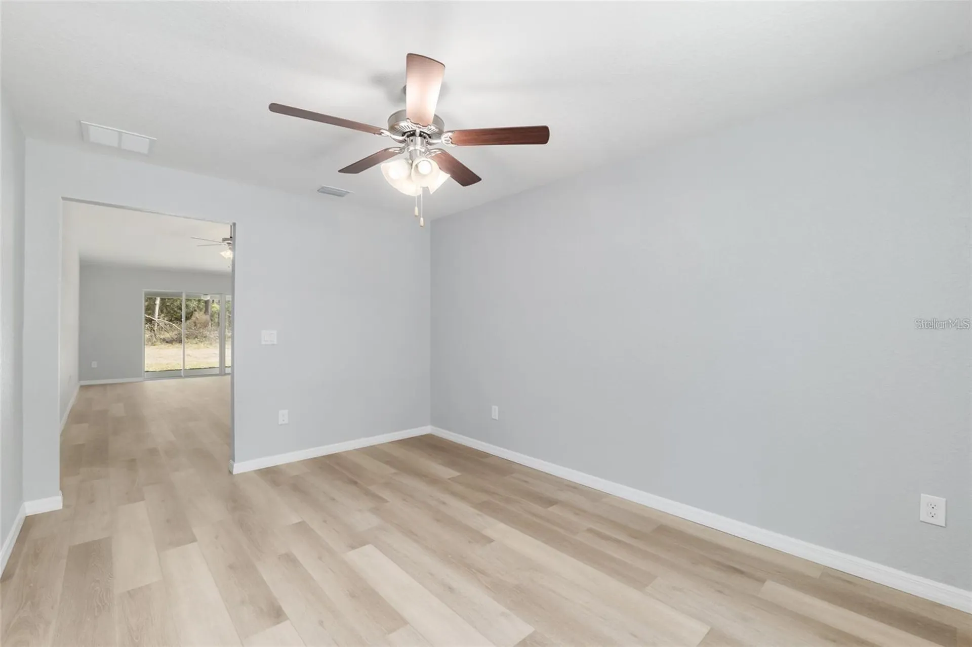 6100 SW 206 Avenue Dunnellon FL 34431
