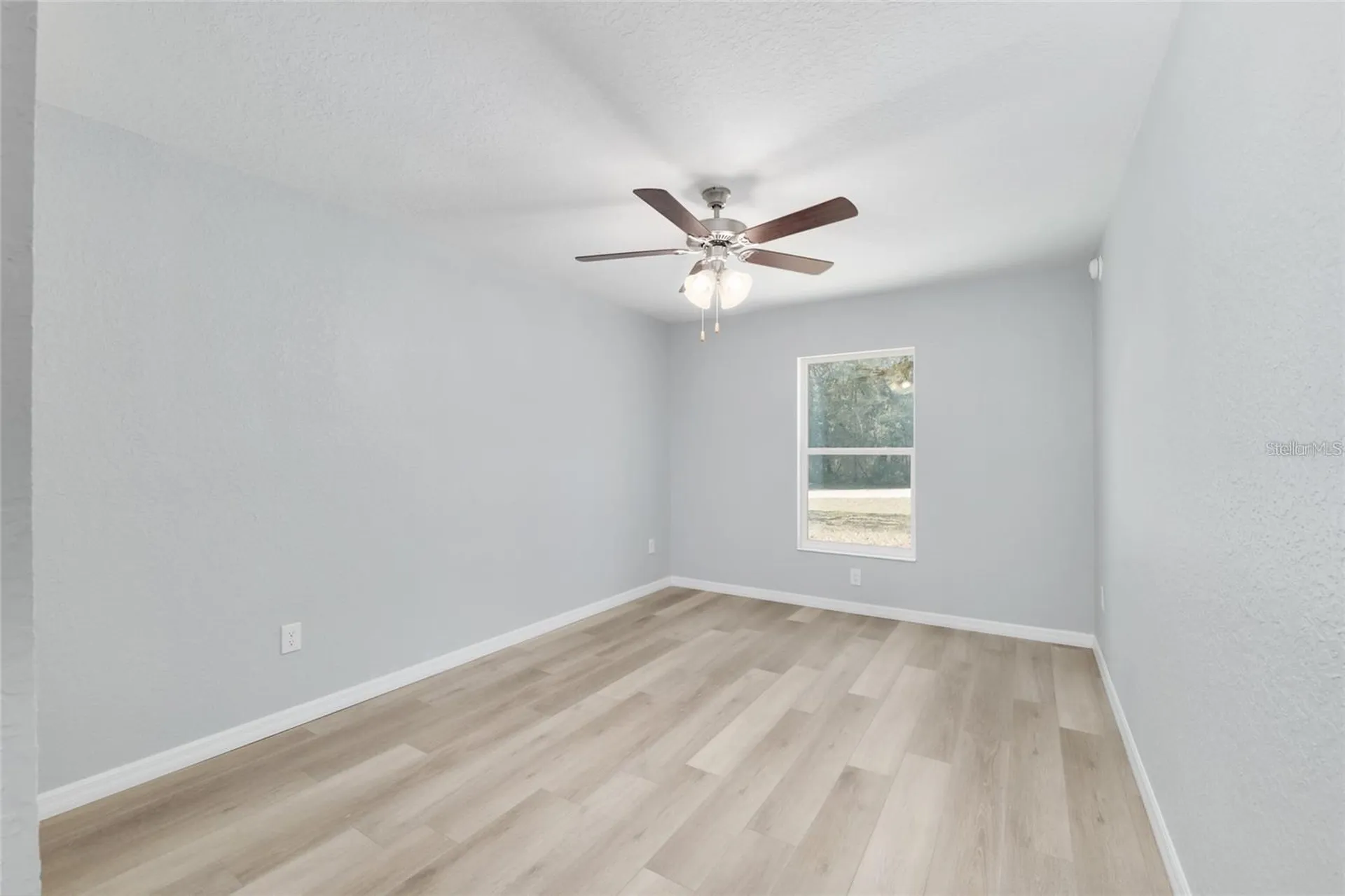 6100 SW 206 Avenue Dunnellon FL 34431