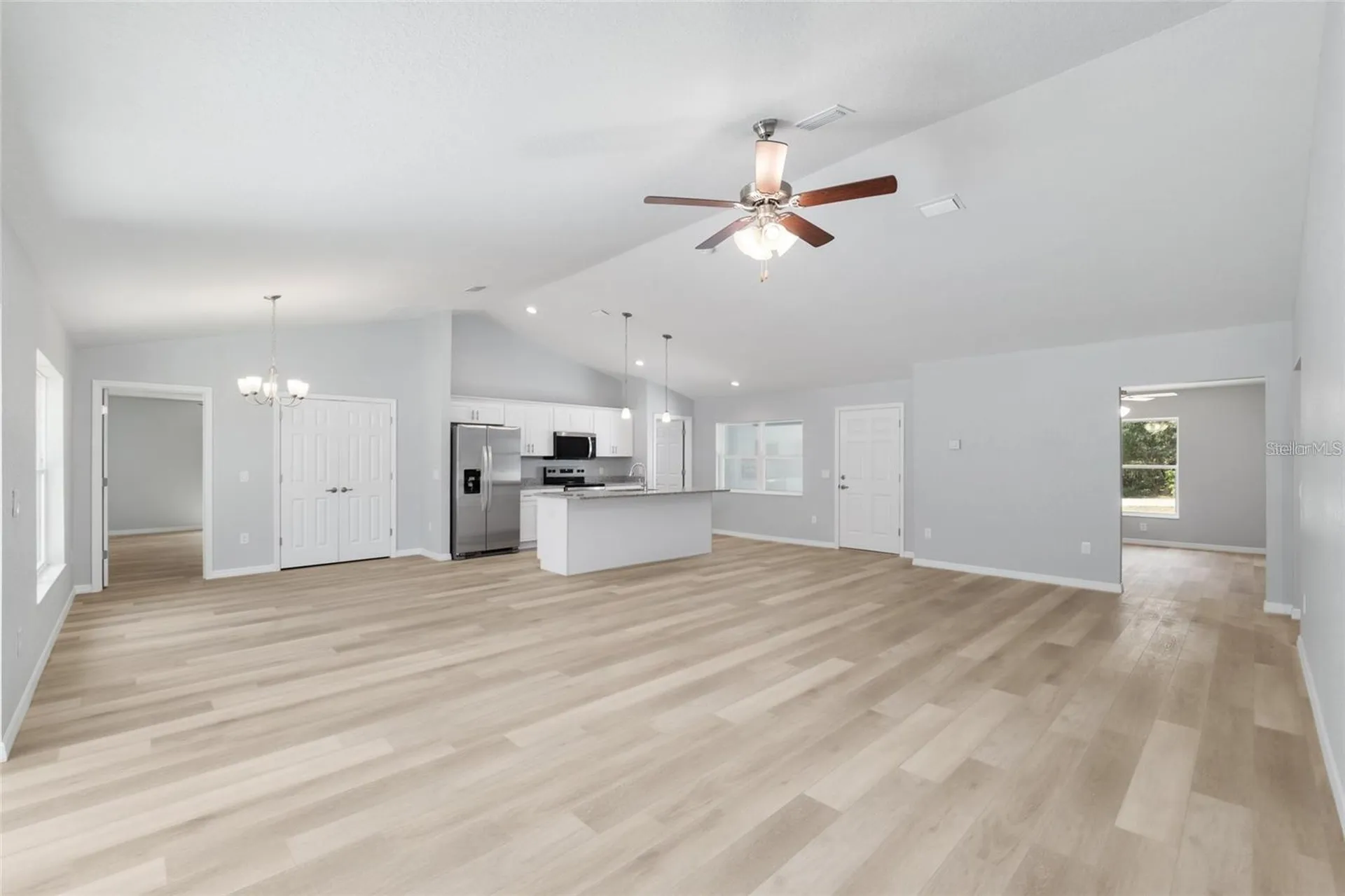 6100 SW 206 Avenue Dunnellon FL 34431