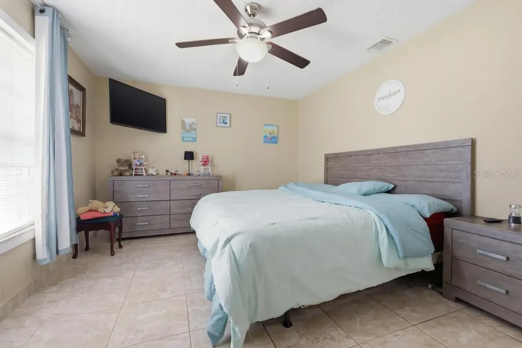 2800 Foxdale Drive Deltona FL 32738