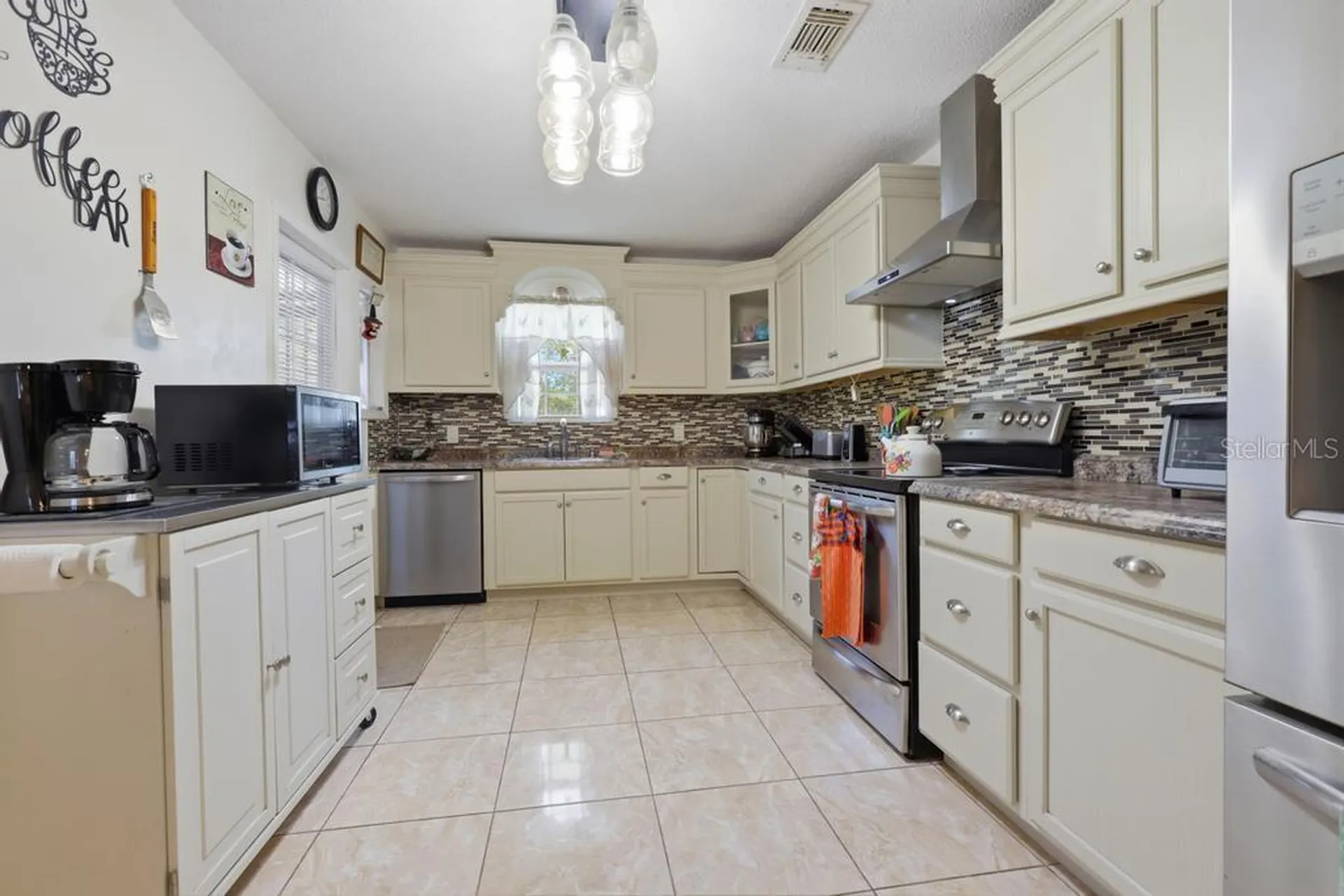 2800 Foxdale Drive Deltona FL 32738