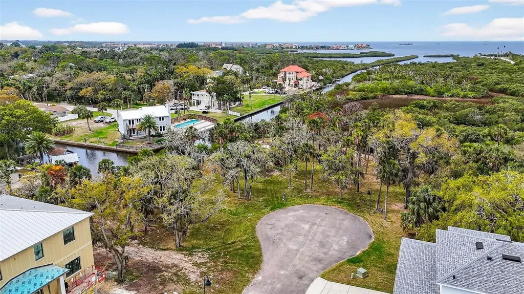 5400 Tropical Woods Court Port Richey FL 34668