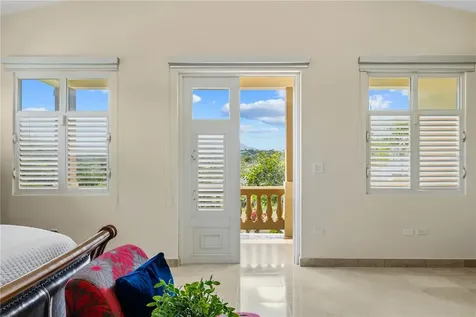 E10 C5 Guaynabo PR 00969