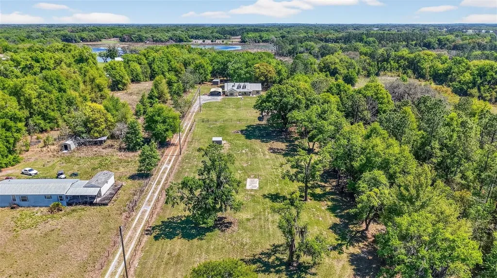 32510 Whitney Road Leesburg FL 34748