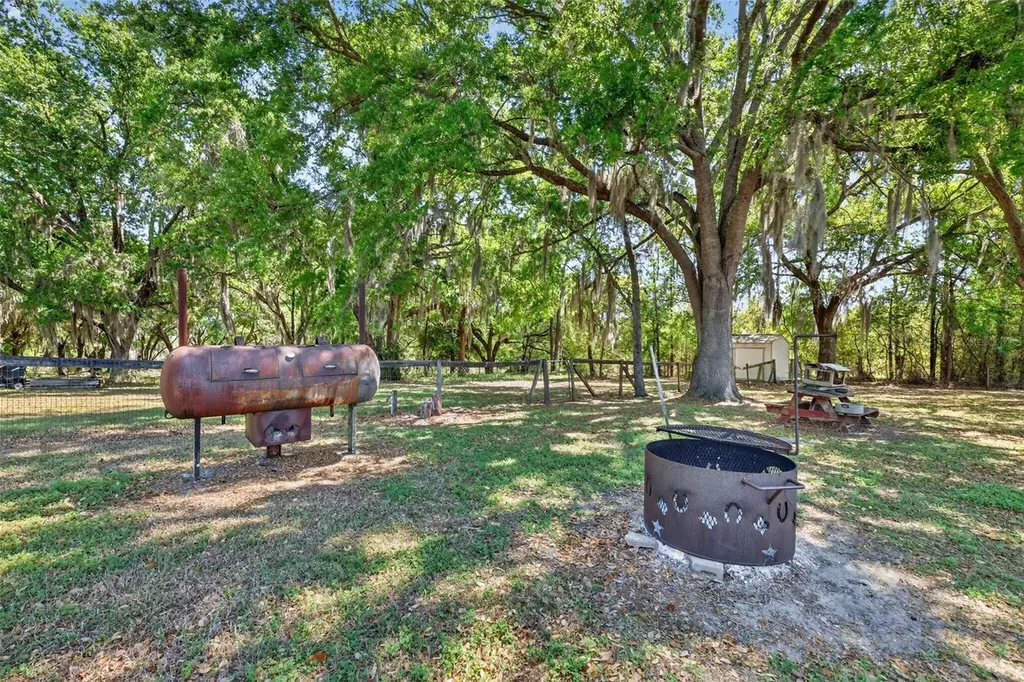 32510 Whitney Road Leesburg FL 34748