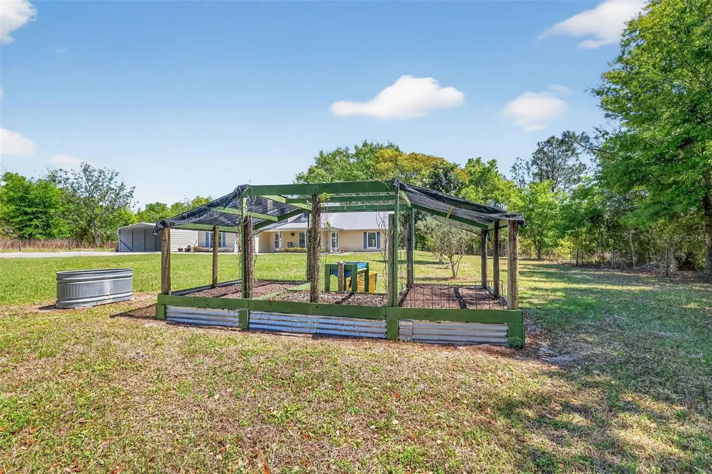 32510 Whitney Road Leesburg FL 34748