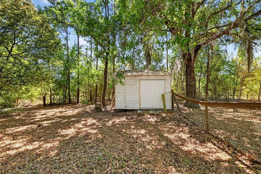 32510 Whitney Road Leesburg FL 34748