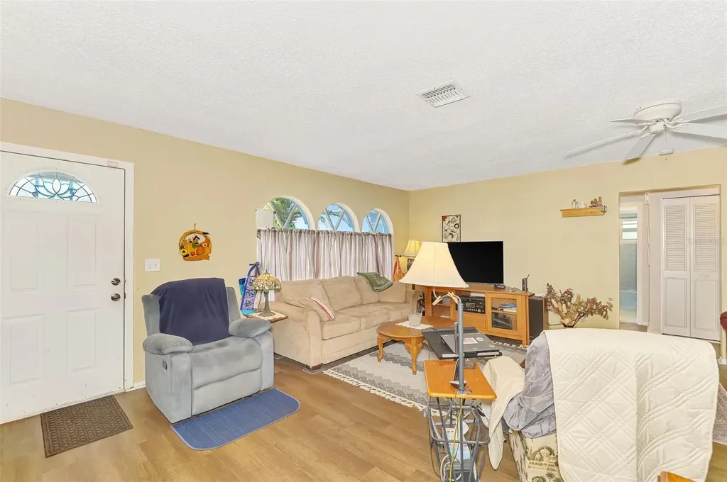 6282 Fabian Road North Port FL 34287