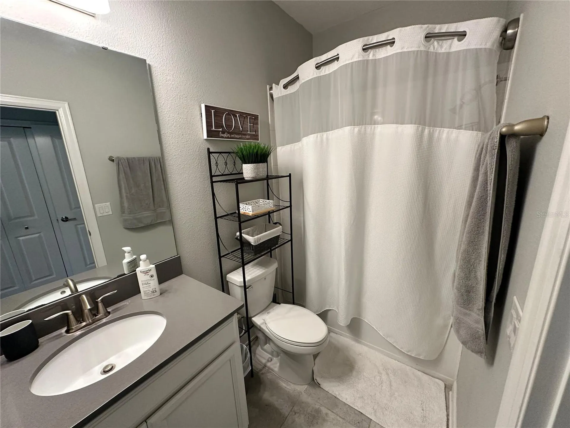 556 Brunswick Drive Davenport FL 33837