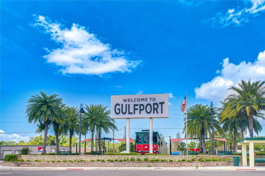 3017 49th Street S Gulfport FL 33707