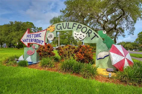 3017 49th Street S Gulfport FL 33707