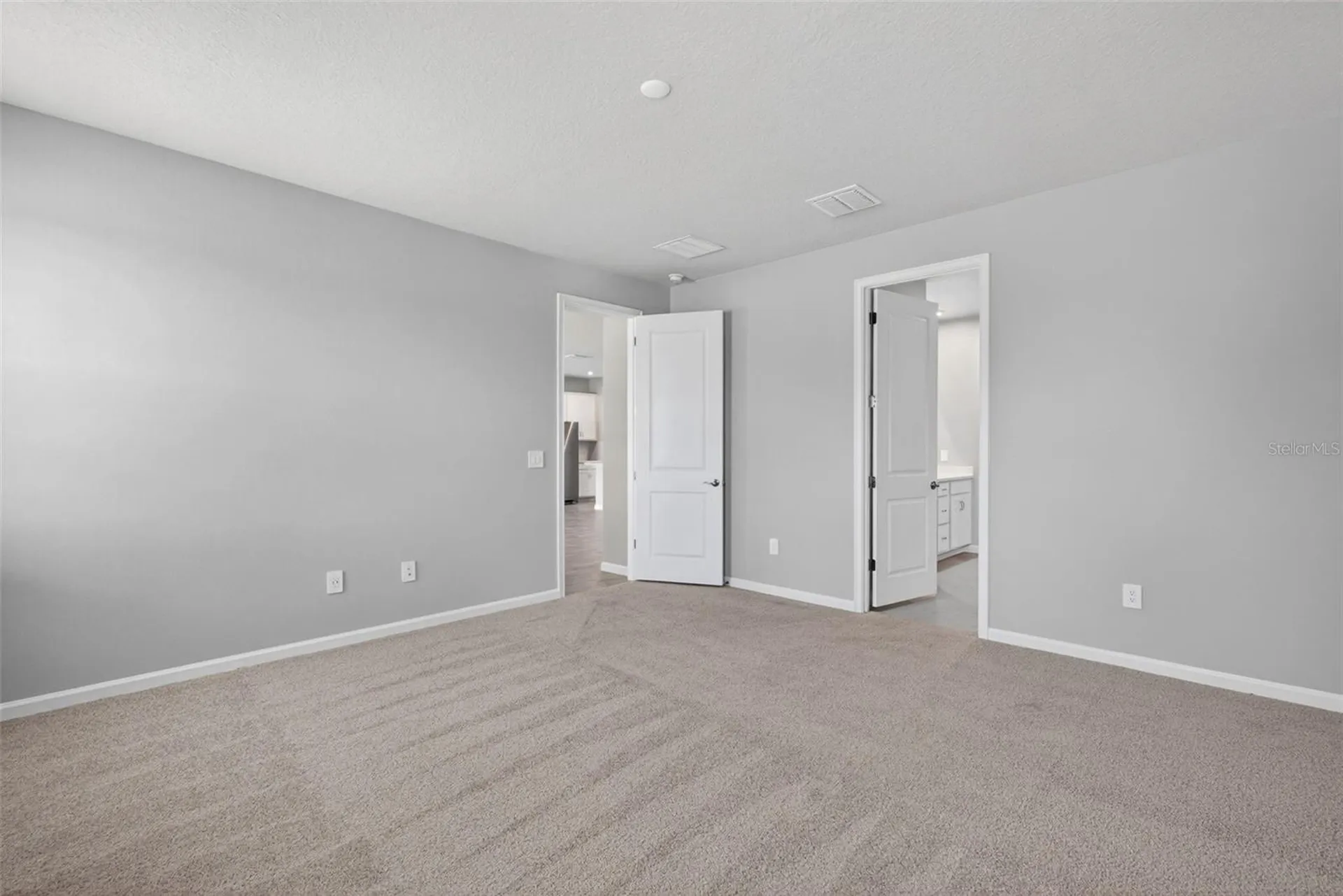 9243 Aurelia Avenue Parrish FL 34219