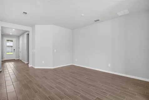 9243 Aurelia Avenue Parrish FL 34219