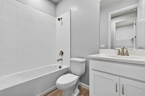 9243 Aurelia Avenue Parrish FL 34219