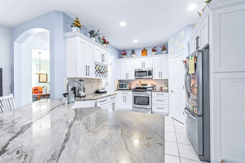 16320 Bridgewalk Drive Lithia FL 33547