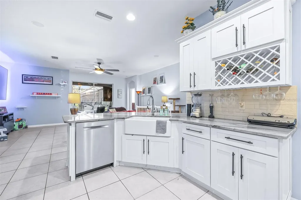 16320 Bridgewalk Drive Lithia FL 33547