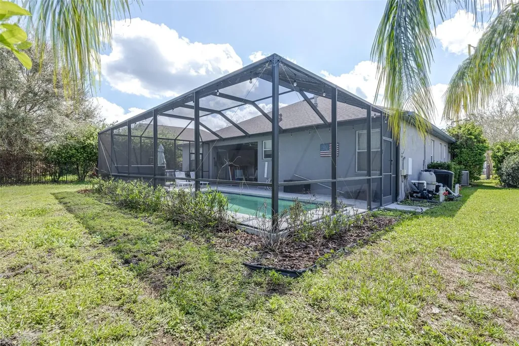 16320 Bridgewalk Drive Lithia FL 33547