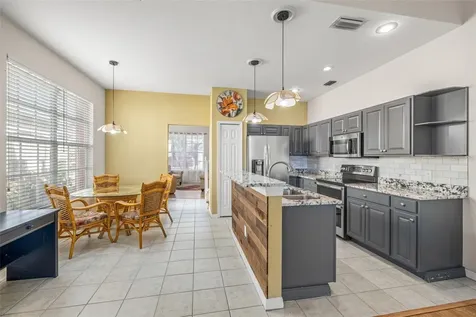11016 Blaine Top Place Tampa FL 33626