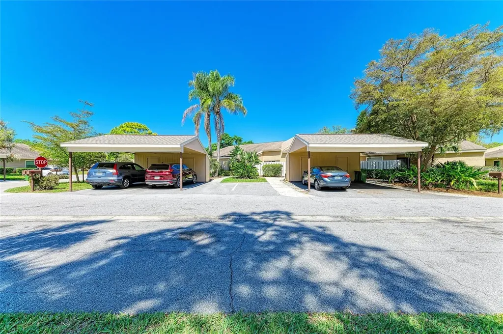 3405 Tallywood Lane Sarasota FL 34237
