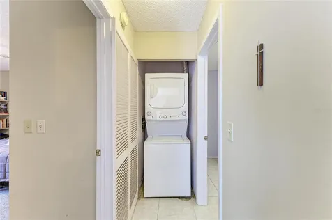 3405 Tallywood Lane Sarasota FL 34237